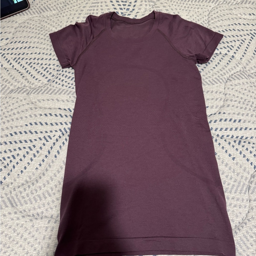 Lululemon Swiftly-Tech Short Sleeve — Full Length